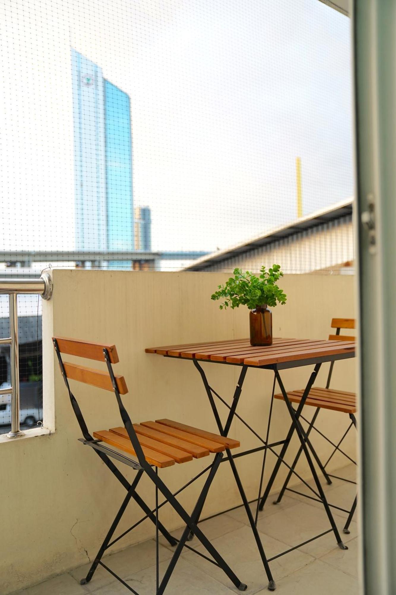 The View Residence Bangkok Exterior foto